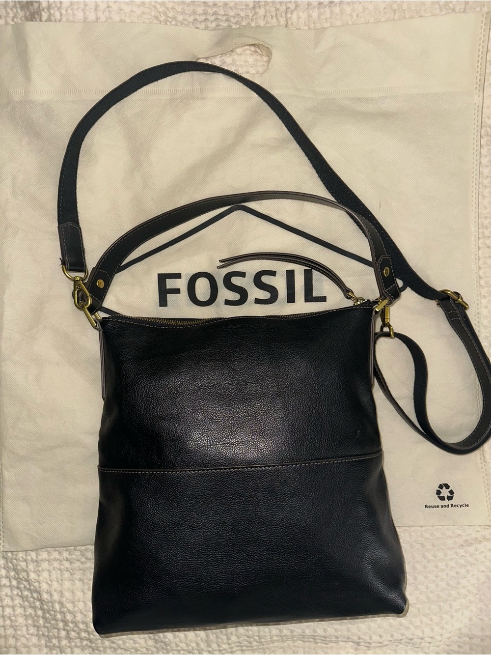 Fossil Amelia Hobo Black Leather Crossbody Bag